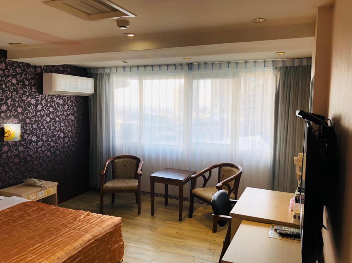 Jing Chech Hotel Kaohsiung Luaran gambar