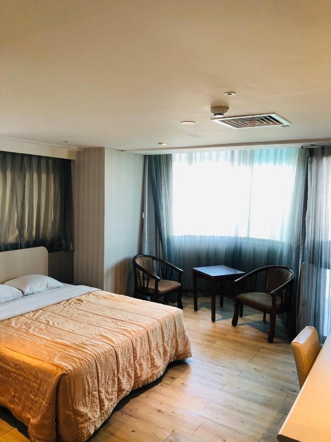 Jing Chech Hotel Kaohsiung Luaran gambar