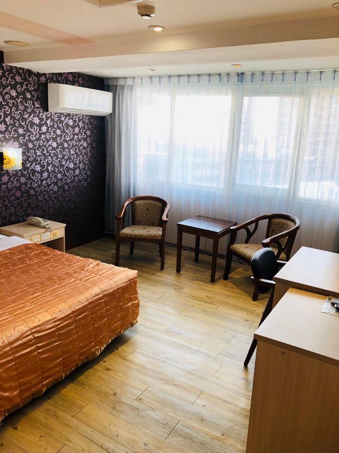 Jing Chech Hotel Kaohsiung Luaran gambar